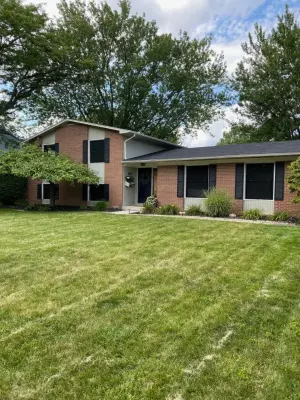 Dark Exterior Double Hung — Window Installation & Replacement project by Universal Windows Direct