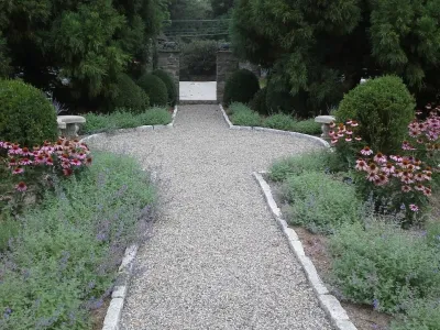 Bryn Fleur — Landscape Design project by Organixx