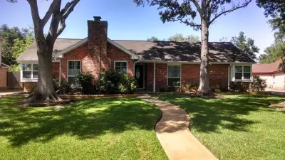 Expert Windows of Texas - Door Installation & Replacement in Richmond, TX
