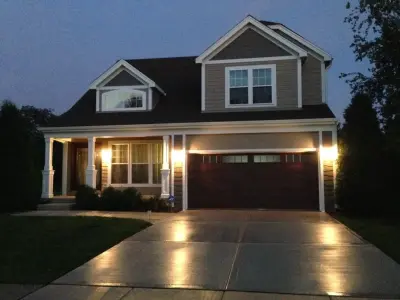 James Hardie exterior cladding and trim, Polaris Ultra Weld window systems by Schmidt Exteriors, Inc.