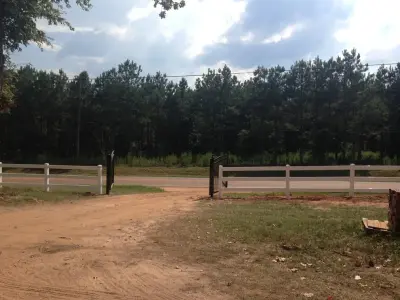 Lowe's Home Improvement Bossier City/Shreveport - Fence Installation in Bossier City, LA