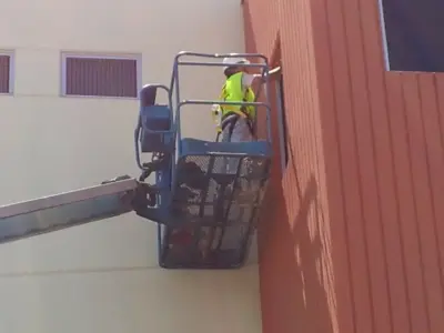 No Streaking Professional Window Washing - Window Installation & Replacement in Tampa, FL