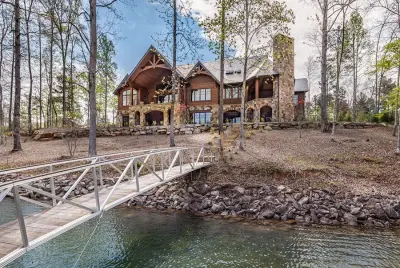 Lakefront Home VII — Window Installation & Replacement project by Window Designs Of The Carolinas, Inc.
