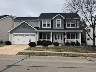LP SmartSide Lap with 9-Inch Offset Shake — Window Installation & Replacement project by Clearview Windows And Siding