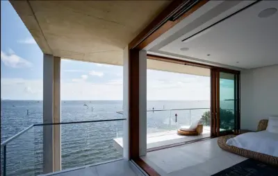 Miami Bay Residence by Slimpact SoFlo