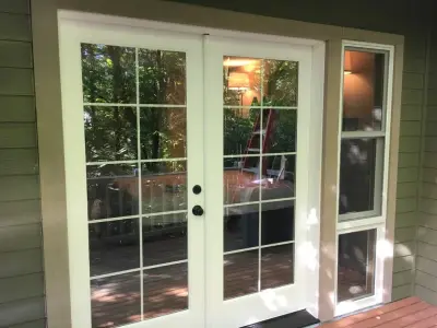 Signature Window & Door Replacement - Door Installation & Replacement in Kent, WA