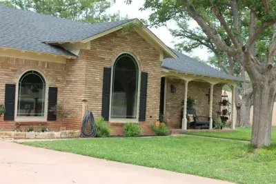 Clearlight Inc - Door Installation & Replacement in Abilene, TX