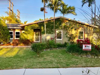 Paradise Exteriors LLC - Window Installation & Replacement in Boynton Beach, FL