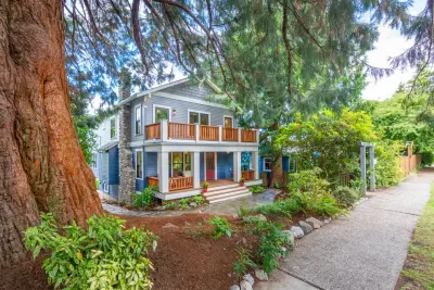 West Seattle Window & Door LLC - Door Installation & Replacement in Seattle, WA