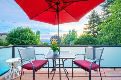 West Seattle Window & Door LLC - Door Installation & Replacement in Seattle, WA