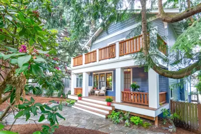 West Seattle Window & Door LLC - Door Installation & Replacement in Seattle, WA