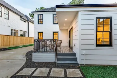 Milestone Windows & Doors - Door Installation & Replacement in Rosenberg, TX