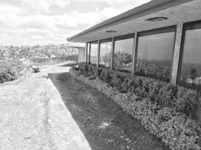 Outside InStyle - Garden Remodeling in Los Angeles, CA