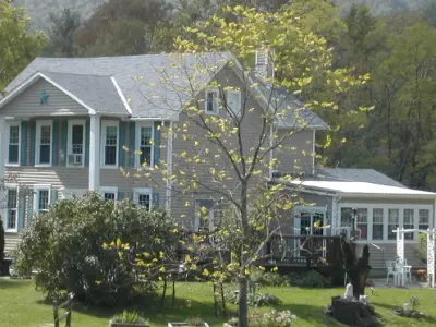 Shawnee Vinyl LLC - Window Installation & Replacement in Bedford, PA