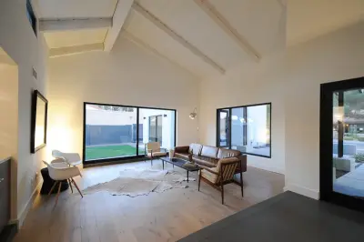 MOS Glass Contractors - Window Installation & Replacement in Scottsdale, AZ