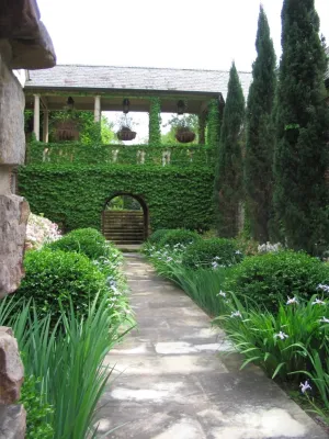 P. Allen Smith & Associates - Landscape Design in Little Rock, AR