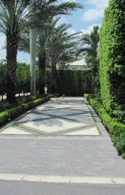 Paradelo Burgess Design Studio LLC - Garden Remodeling in West Palm, FL