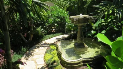 Paradelo Burgess Design Studio LLC - Garden Remodeling in West Palm, FL