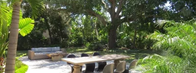 Luntz Residence - West Palm Beach — Landscape Design project by Paradelo Burgess Design Studio LLC