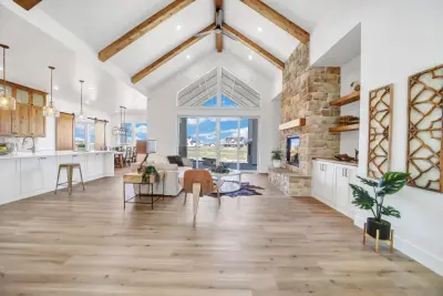 Westlake-Riverbend 5-1 — Custom Home Builders project by Highland Homes LLC