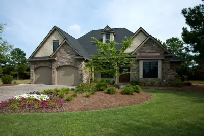 Thistle Golf Estates Tailored Residence — Custom Home Builders project by Babb Custom Homes