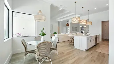 Vero Beach Seaside Residence by LifeStyle Homes, Inc.