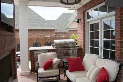 Norman West Bespoke Residence — Custom Home Builders project by Muirfield Homes By Alan Cheshier
