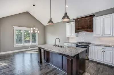 The Windsor Specification - 5917 E. Wildfire — Custom Home Builders project by Sanders Lifestyles, LLC