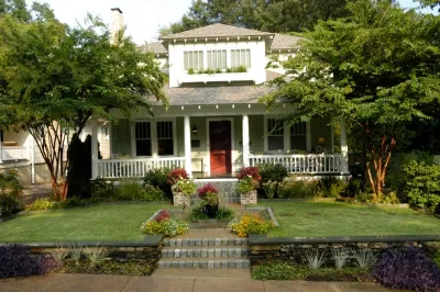 Philip Crawford and associates - Garden Remodeling in Raleigh, NC