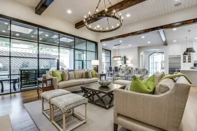 North Dallas Zero-lot Line Residence — Custom Home Builders project by Hawkins-Welwood Homes