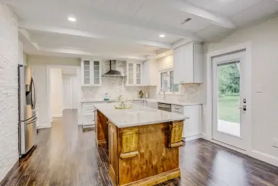 Mg2 Homes - Tile & Stone Installation Services in Bingham Farms, MI
