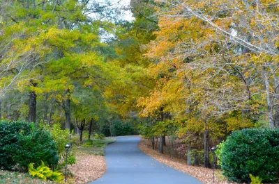 Rome Georgia Residence — Landscape Design project by Planters