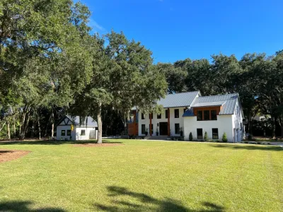 Pleasant Landscapes - Garden Remodeling in Isle Of Palms, SC
