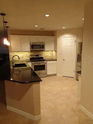 Round Rock Classic Kitchen Renovation — Kitchen Remodeling project by Round Rock Restoration