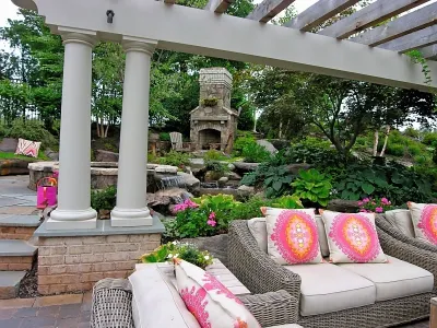 Pots & Plants - Garden Remodeling in Great Falls, VA