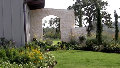 Powell Landscape Architecture - Outdoor Lighting Installation in Austin, TX