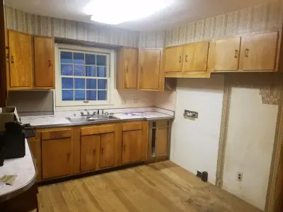 KC Home Solutions, LLC - Flooring Installation Services in Philo, IL