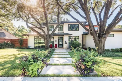 Eastview Lane — Landscape Design project by Pure Design in Dallas