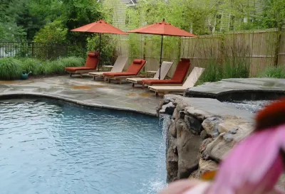 Short Hills Pool,Raised Spa, Landscape — Landscape Design project by Artisan Landscapes And Pools