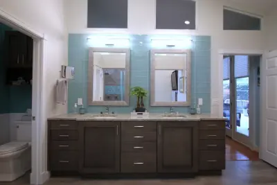 Cabinets Extraordinaire - Bathroom Remodeling in Sarasota, FL