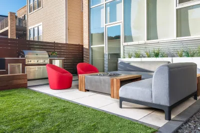 Reveal Design LLC - Garden Remodeling in Chicago, IL