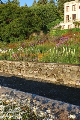 Lake Washington Residence — Landscape Design project by Richard Hartlage Land Morphology