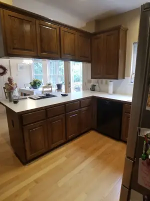 Contemporary Round Rock Kitchen Renovation — Kitchen Remodeling project by MHM Remodeling