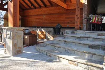 Artistic Stoneworks - Retaining Wall Construction in Haltom City, TX