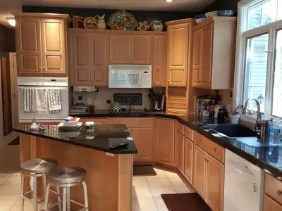 Familiar Design, Fresh Experience — Kitchen Remodeling project by Lincoln Cabinet