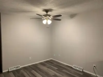 Hunt's Designs & Services - Flooring Installation Services in Springfield, IL
