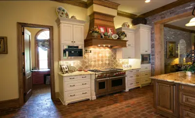 Southern Trace Getaway — Kitchen Remodeling project by The Cottage
