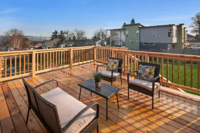 UNIQUE Home Construction - Tile & Stone Installation Services in Seattle, WA