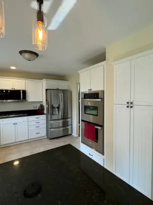 Stratus SuperMatte Transitional Hybrid Kitchen Renovation — Kitchen Remodeling project by Kitchen Solvers Of Grayslake