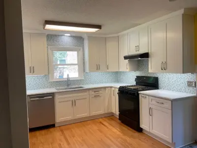 Polar White Shaker Door Transitional Kitchen Renovation — Kitchen Remodeling project by Kitchen Solvers Of Charleston
